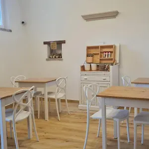 https://federico-ii-rooms-and-breakfast.hotelitalianriviera.com